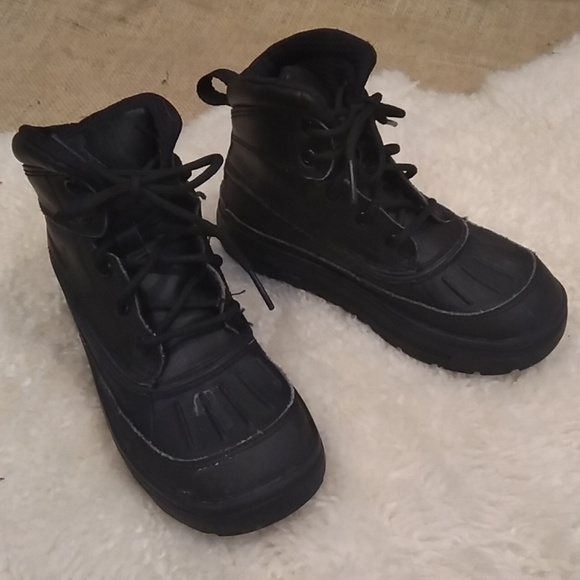 nike snow boots boys